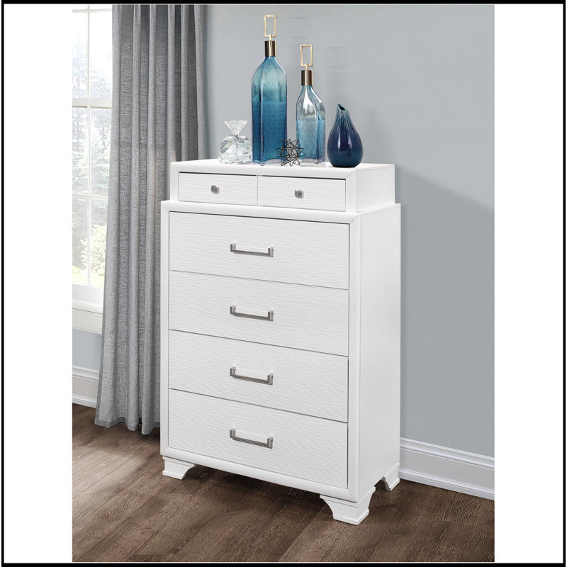 Commode blanche avec 2 petits tiroirs