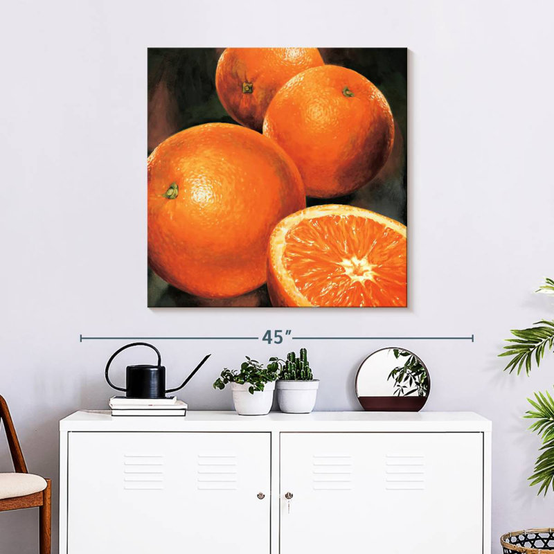 Yarlin Arance, 30" H x 30" W