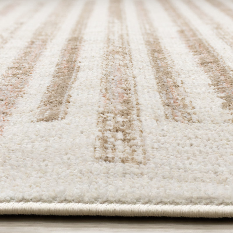 Tapis crème rayé Danese, 5 pi 3 po x 7 pi 7 po