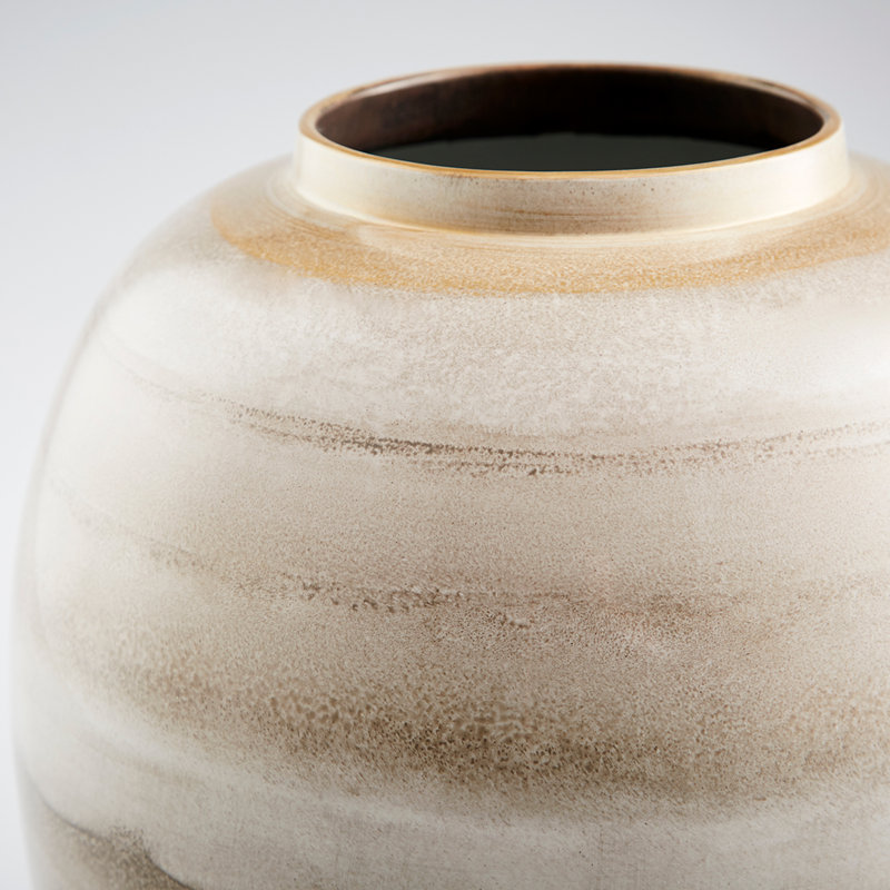 Kasha Ceramic / Porcelain Table Vase