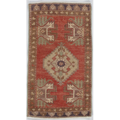 Tapis rouge en laine One-of-a-Kind 1 pi 7 po x 2 pi 11 po années 1940