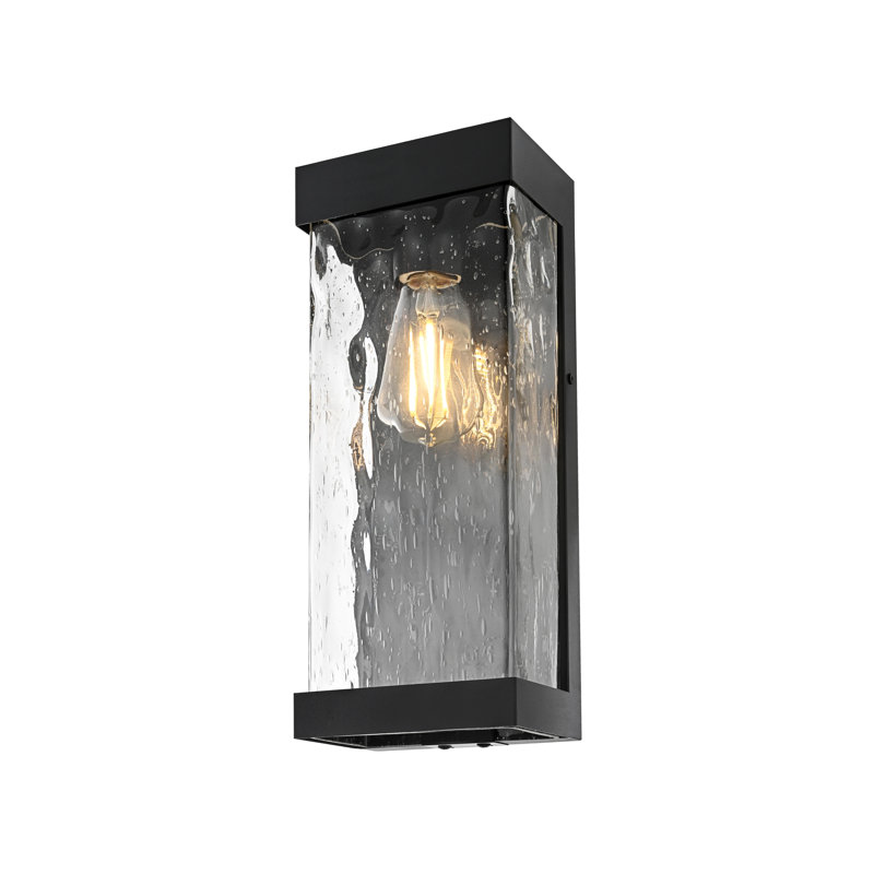Applique murale d'extérieur Linch en noir, H 16 po x l 6 po x P 4 po