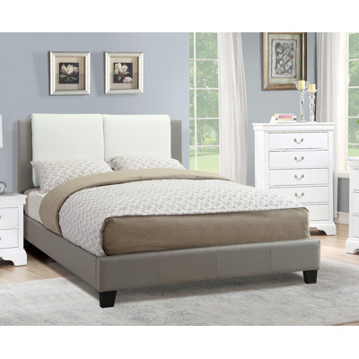 Stormi Bed