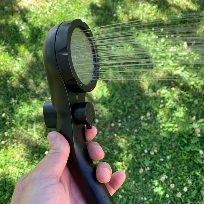 Douche portative de camping, pompe de camping extérieure rechargeable 6000 mah pour les voyages de randonnée