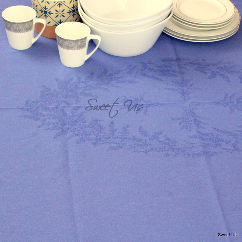 Collection de nappe en coton jacquard provençal enduit de polytétrafluoroéthylène résistant aux taches et essuyable