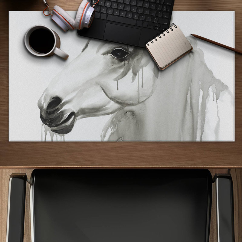 Beautiful white horse - 14.00"x24.25" Desk mat