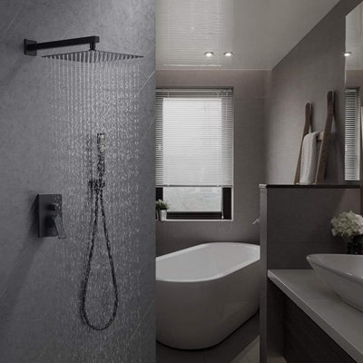 Système de douche moderne Iriber avec pomme de douche à pluie haute pression et douche à main, robinet mélangeur dissimulé, technologie à pression équilibrée pour la sécurité, installation facile incluse