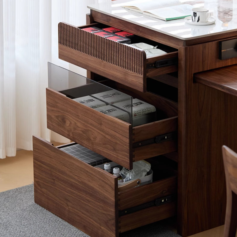 Modern and Simple Solid Wood Dining Table