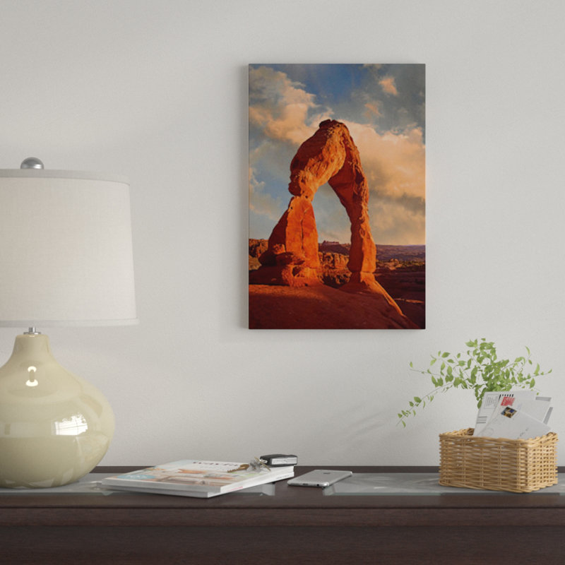 «Delicate Arch in Arches National Park, Utah II», reproduction de photo sur toile, H 18 po x l 12 po x P 1,5 po