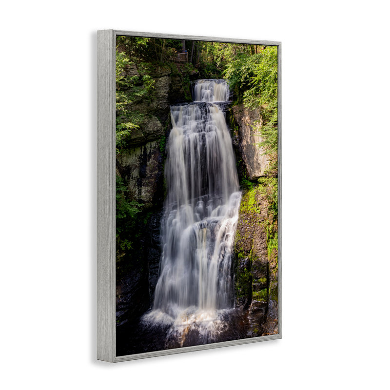 Giclée encadrée d'une cascade dans la forêt, conception de Jeff Poe, Estampe numérique Farmhouse, H 18 po x l 12 po