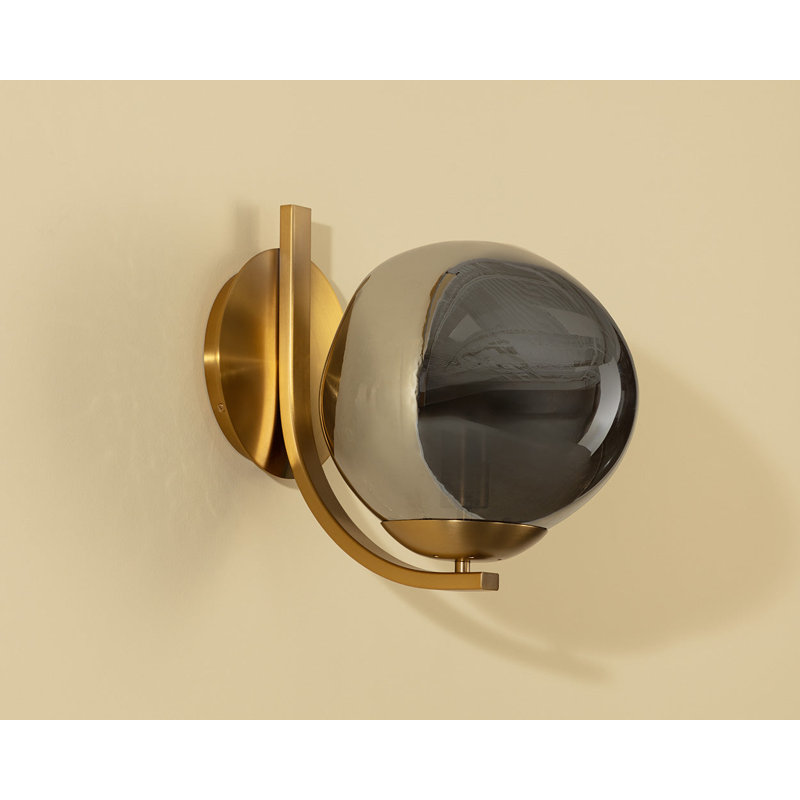 Dionis 1 - Light Armed Sconce