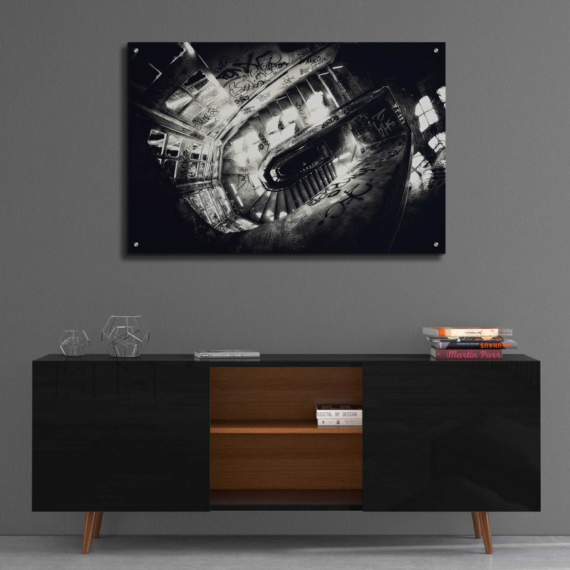 "Sanat escaliers" par Sebastien Lory, art mural en verre acrylique, H 24 po x l 36 po x P 0,2 po