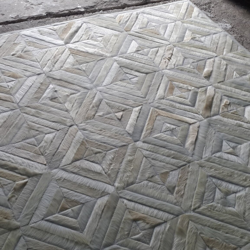 Bellflower Cowhide Patchwork Indoor Rug