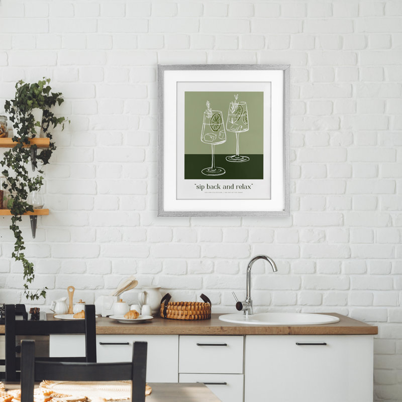 «Sit Back & Relax Green», reproduction encadrée sous verre, signée lettrée et doublée, H 21 po x l 17 po, Cadre de ferme gris