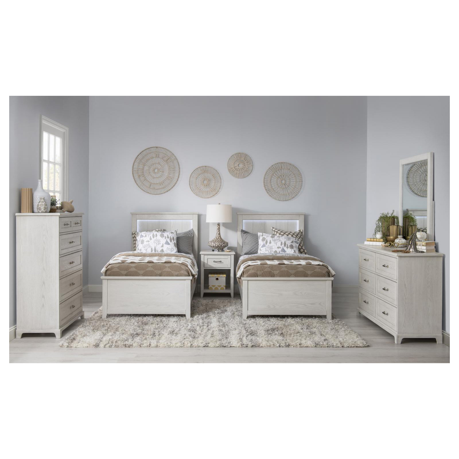 August Complete Panel Bed With LED Light, Full