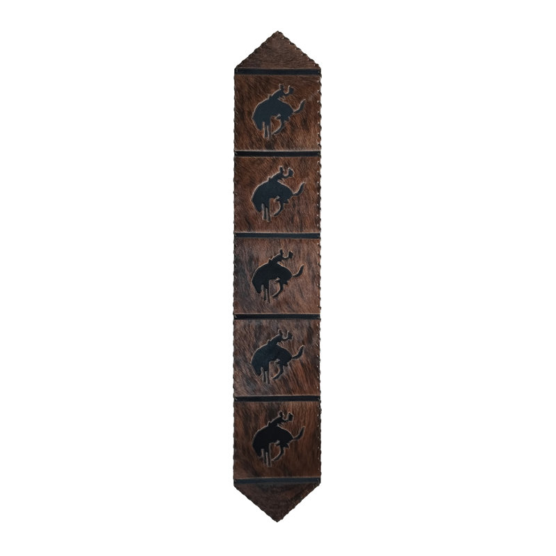 Chemin de table Light Bucking Bronco, L 96 po x P 12 po, Noir / brun