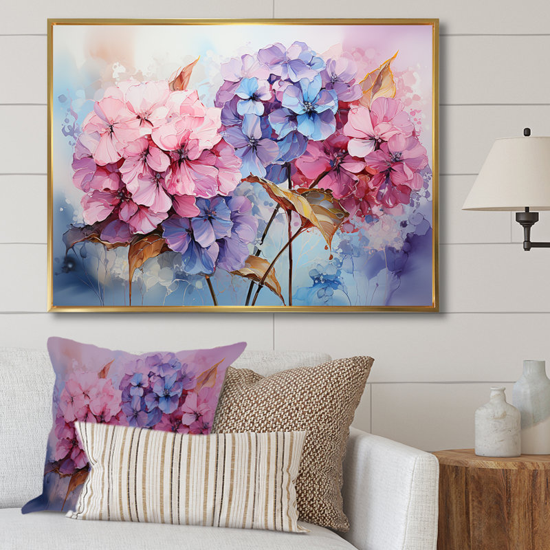 Collage moderne d'hortensias roses et mauves, Cadre flottant doré, 30" H x 40" W
