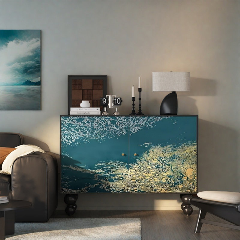 Armoire de rangement à deux portes avec tablette de présentation