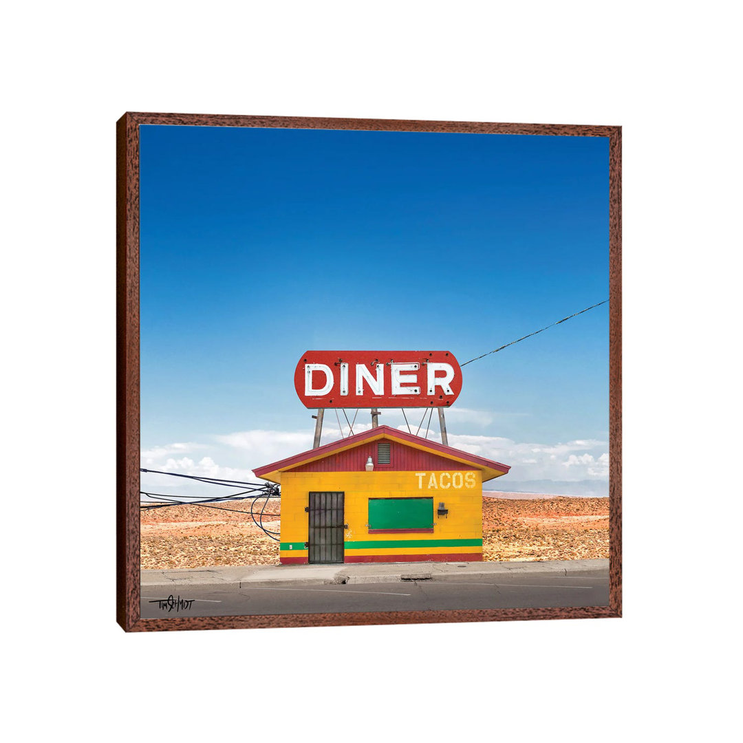 Main Street Diner von Tim Schmidt - Galerie-verpackte Leinwand Giclée auf Leinwand