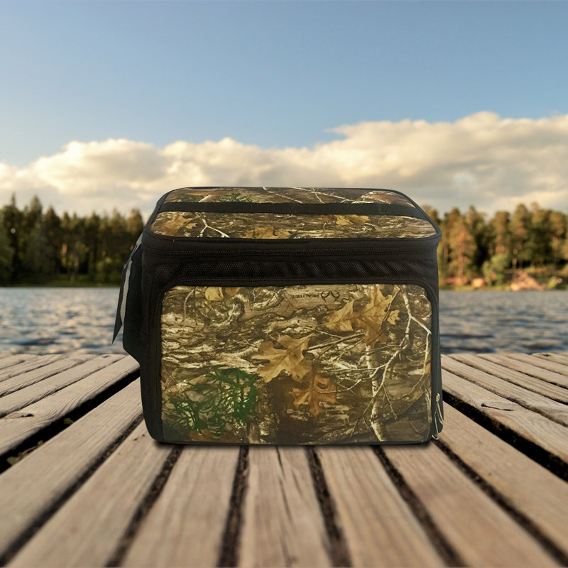 Brentwood 144 Quarts Handheld Cooler in Camo