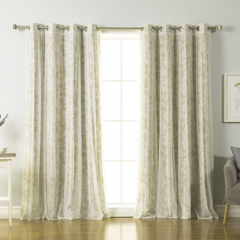 Paire de rideaux semi-transparents avec œillets Ghia, Beige