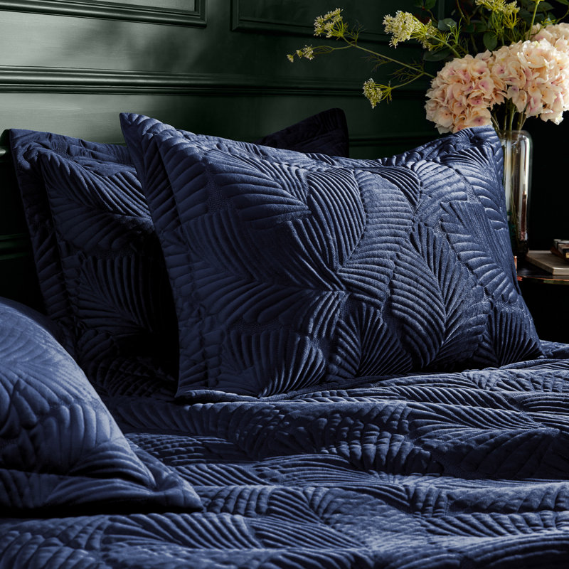 Floral Duvet Cover Set with Pillowcases, Navy Blue, Kingsize - 2 Standard Pillowcases