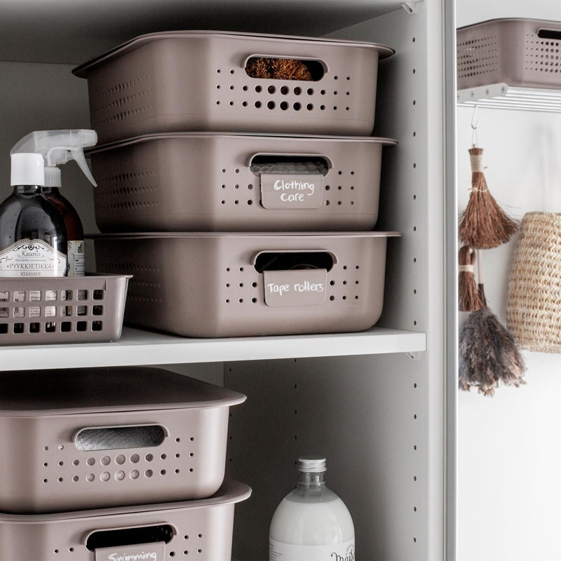SmartStore Plastic Decorative Bin