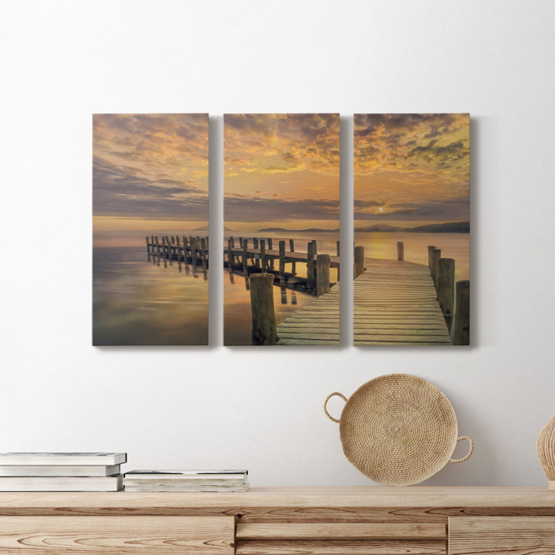 Reaching out - Photographie sur toile tendue 3 pièces, H 60 po x l 120 po x P 1 po