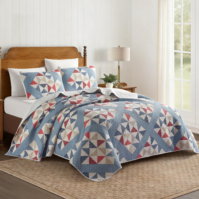 Modern Heirloom Americana Heartland Pieced Geometric Quilt Set, Full/Queen Quilt + 2 Standard Shams