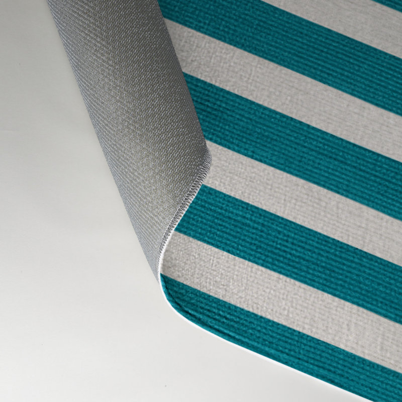 HorizontalStripes White Indoor and Outdoor Area Rug, Rectangle 3' x 5'