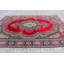 Tapis turc surdimensionné à motif floral rouge parfait pour la décoration intérieure avec une ambiance antique et un design exquis
