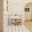 Meuble-lavabo flottant 36 po avec lavabo vasque rond blanc brillant, meuble-lavabo mural avec tablette de rangement ouverte et comptoir durable, conception moderne peu encombrante