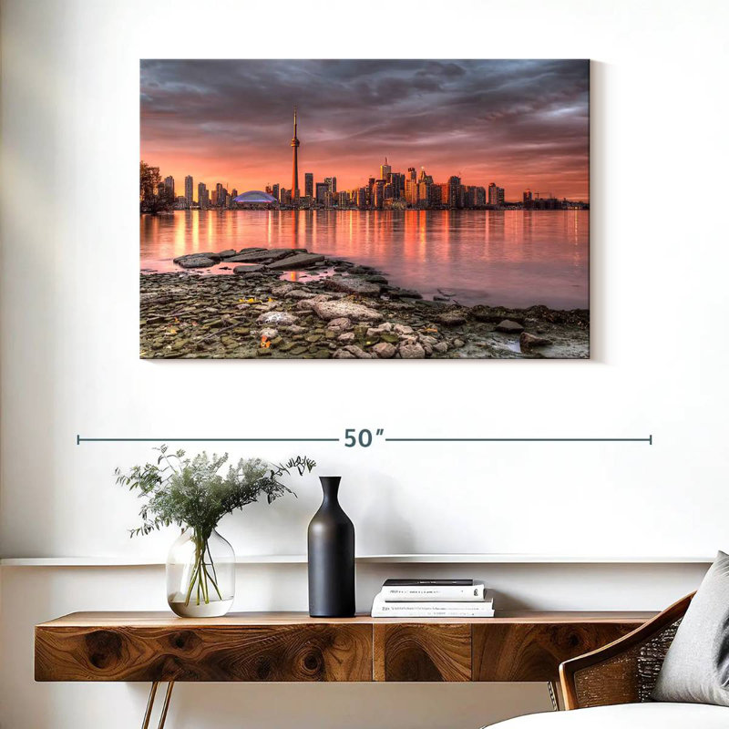 Nicci, coucher de soleil sur l'horizon de Toronto, H 26 po x l 39 po