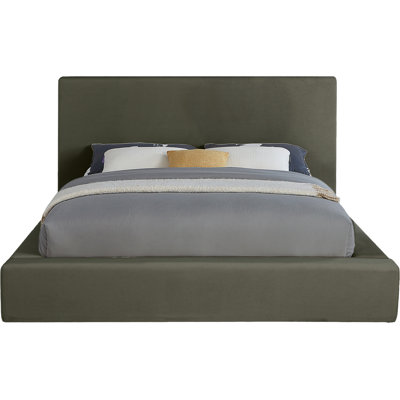 Ishia Velvet Upholstered Bed