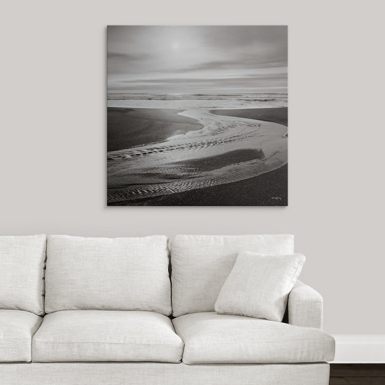 «Sunset on the Coast I» par Alan Majchrowicz, reproduction de photo, H 16 po x l 16 po x P 1,5 po, Toile