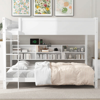 Lit superposé grand sur grand avec armoires de rangement et ports USB