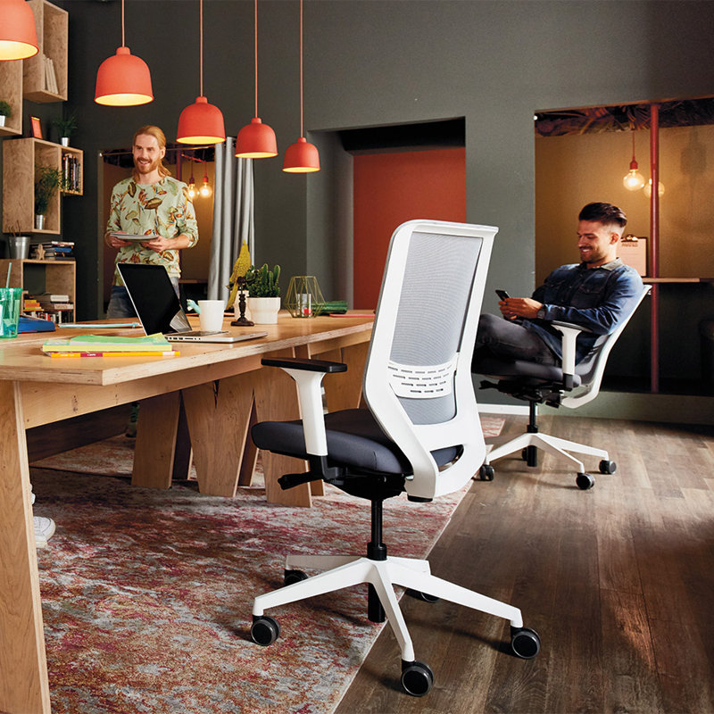 Trendoffice Executive Chair, White