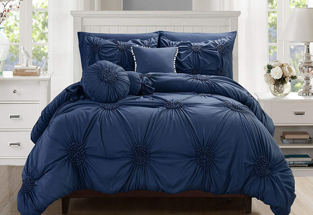 In-Stock Bedding Sets