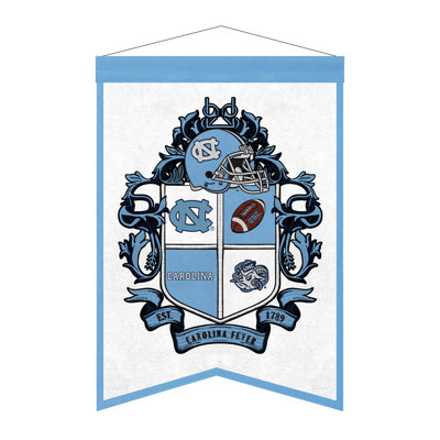 NCAA North Carolina Crest Banner, 15 x 22 po