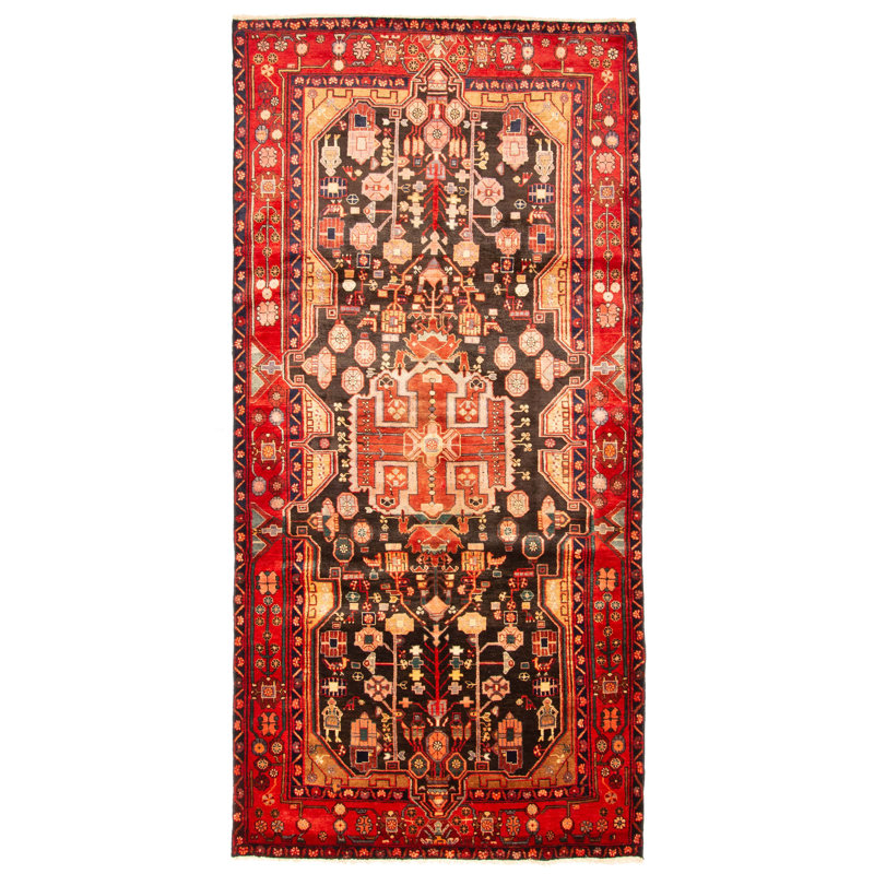 Anadol Black Rug 5'3" x 11'0"