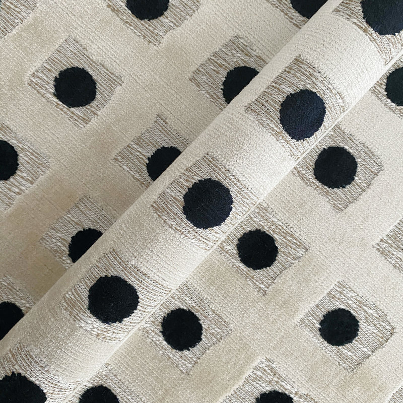 Salvatore Domino, Noir / Blanc / Gris