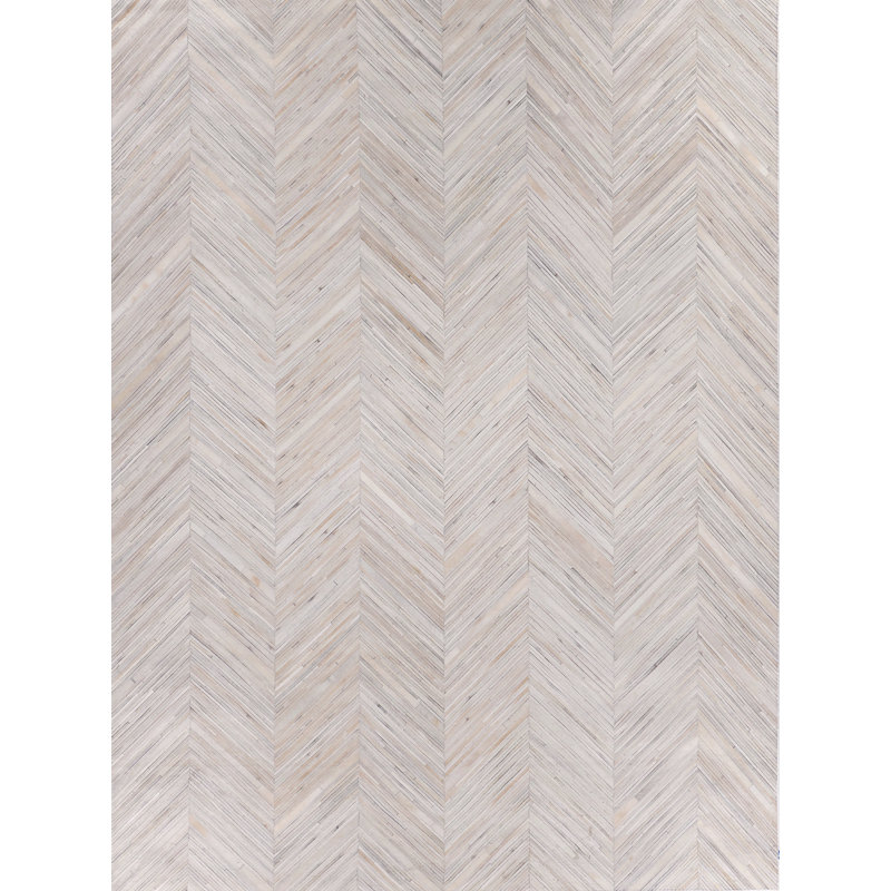Chevron Area Rug in Silver