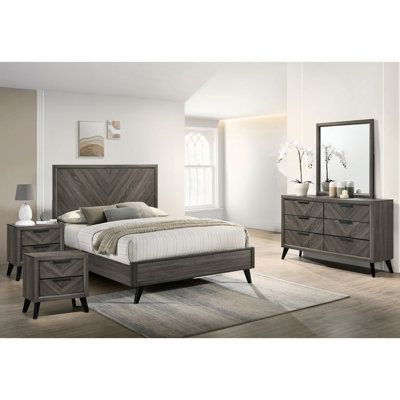 Keni 5 Piece Solid Wood Bedroom Set