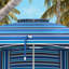 Parasol de plage à double dessus avec murs à volants, évents, sacs de sable, sac de transport, rayure bleue, délice d'extérieur à double auvent portable, compagnon
