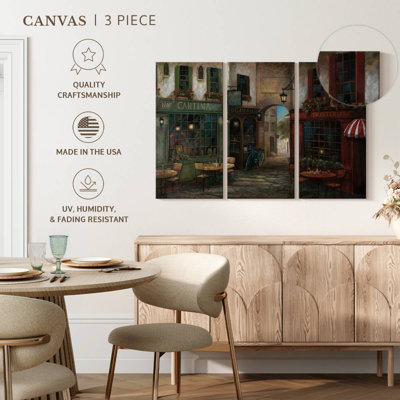 'Courtyard Ambiance I