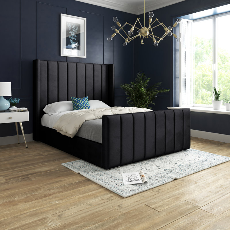 Upholstered Bed, Black, Kingsize (5')
