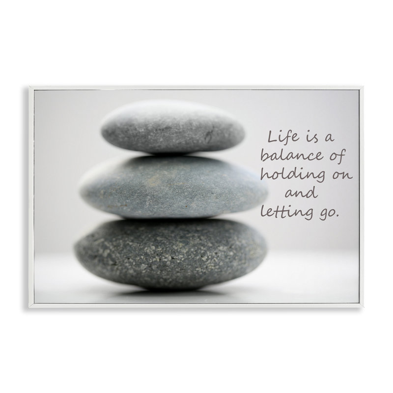 «Life Is A Balance Stones», estampe numérique, design par Sandro De Carvalho, H 12 po x l 18 po