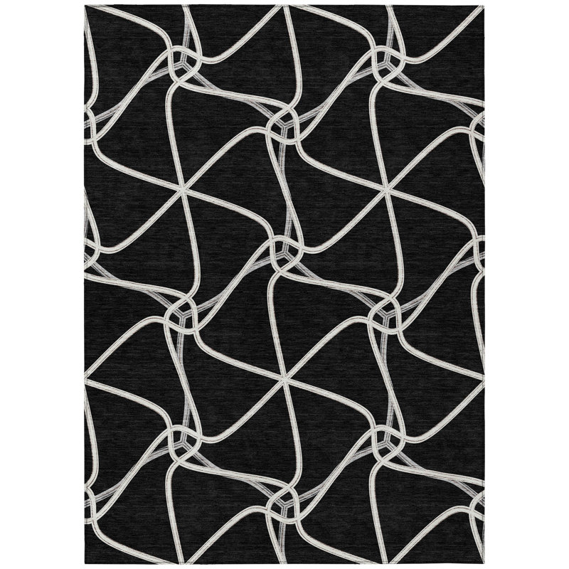 Tapis intérieur / extérieur géométrique lavable noir et ivoire 5 pi x 8 pi