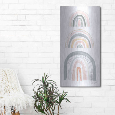 «Hokku Designs» Boho Rainbow V par Courtney Prahl, art mural en métal