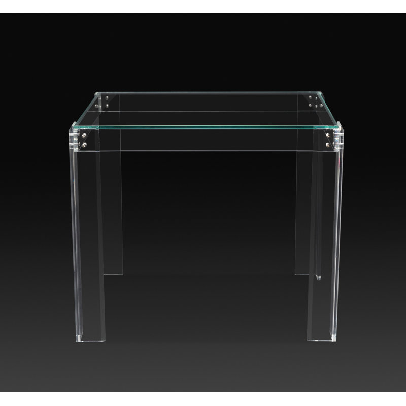 Gwenyth Game Cards Table